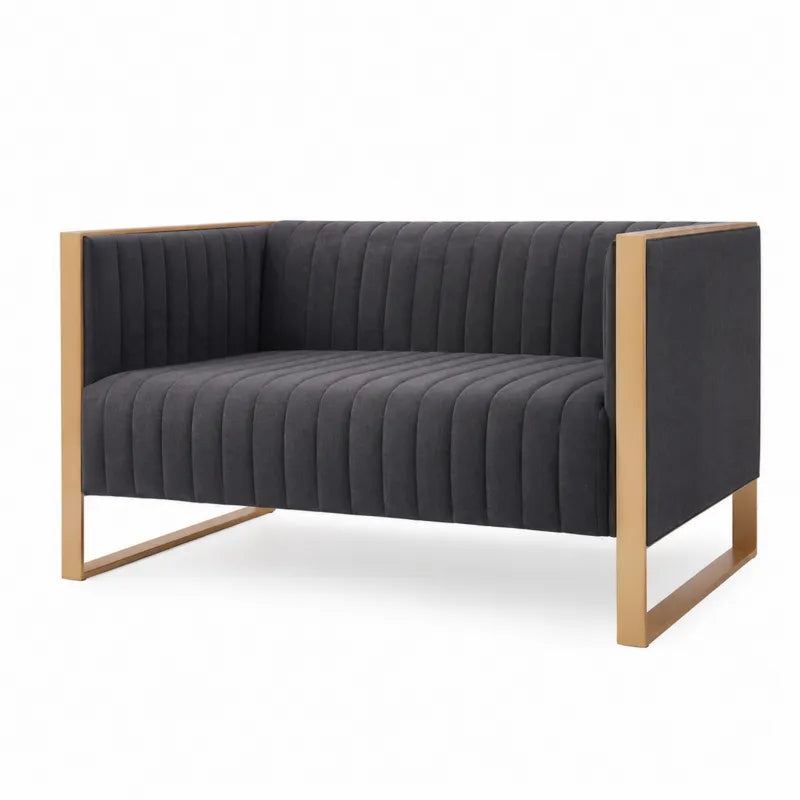 Aksamitna sofa dwuosobowa z metalową ramą szaro-złota